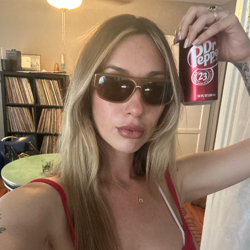 Meet your Posher, Shannon